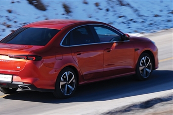 تصویر نمای خارجی خودرو ریسپکت 2